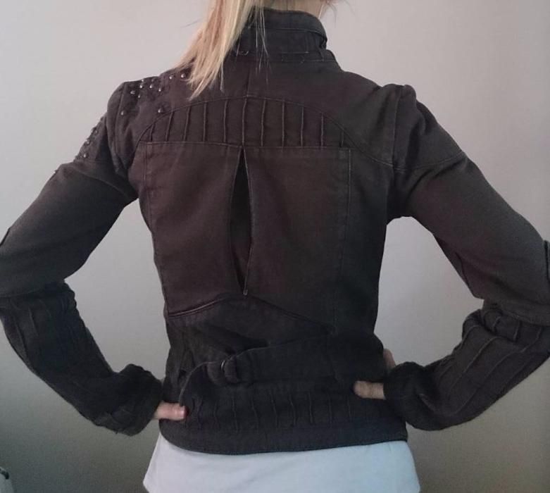 Дамско яке на Franco Ferucci