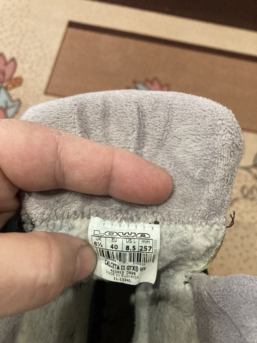 Дамски обувки Lowa и PIELLE MILANO