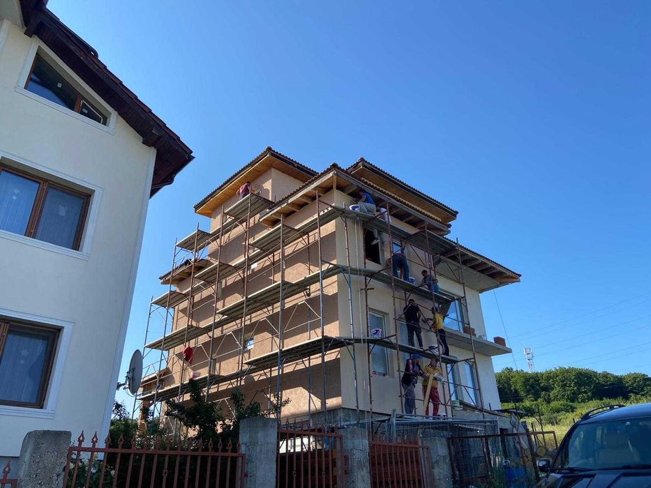 Construcții, amenajări/exterioare interioare