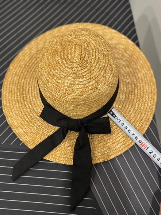 Продается женская шляпа