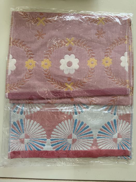 Продам полотенца