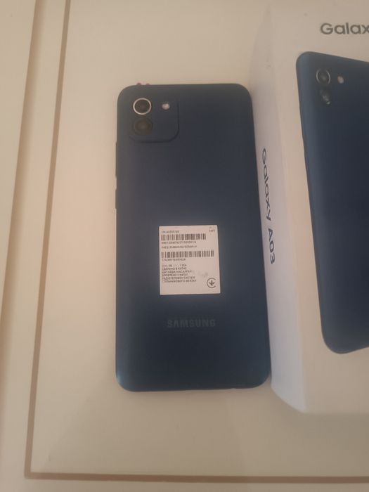 Продам Samsung galaxy A03