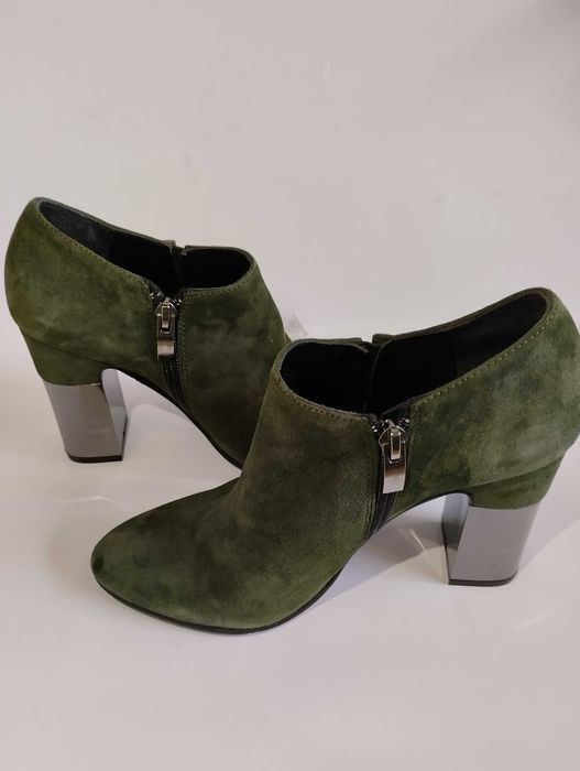 Обувки - токчета,марка-"Carlo Fabiani"