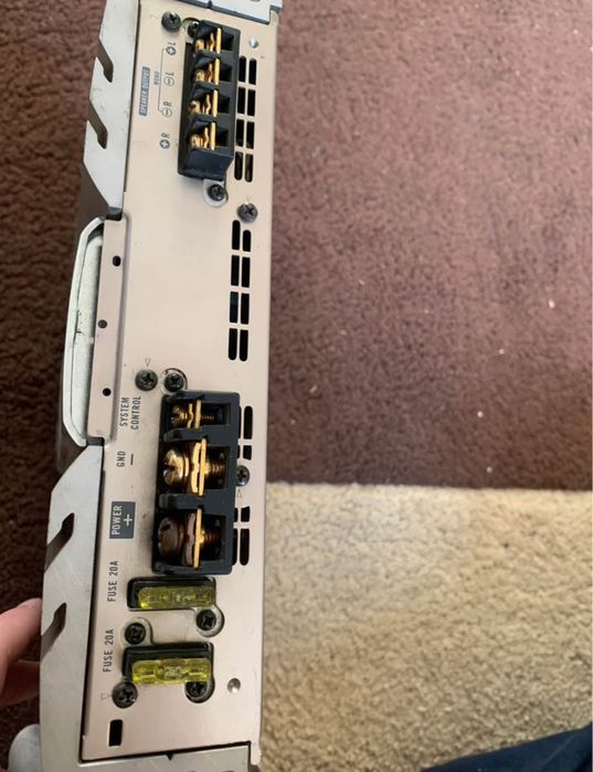 Subwoofer JBL +Statie Pioneer GM X722