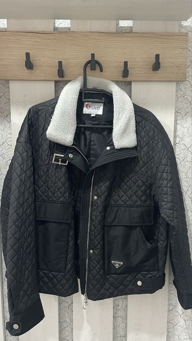 Продам куртки демисезон размер 52-54