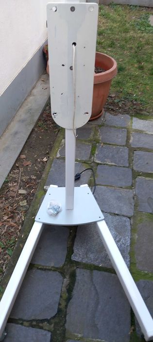 Подвижна стойка за рентгенов апарат (кугел)