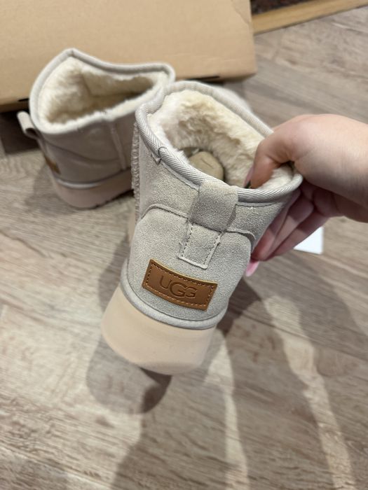 Ugg ultra mini crem 38