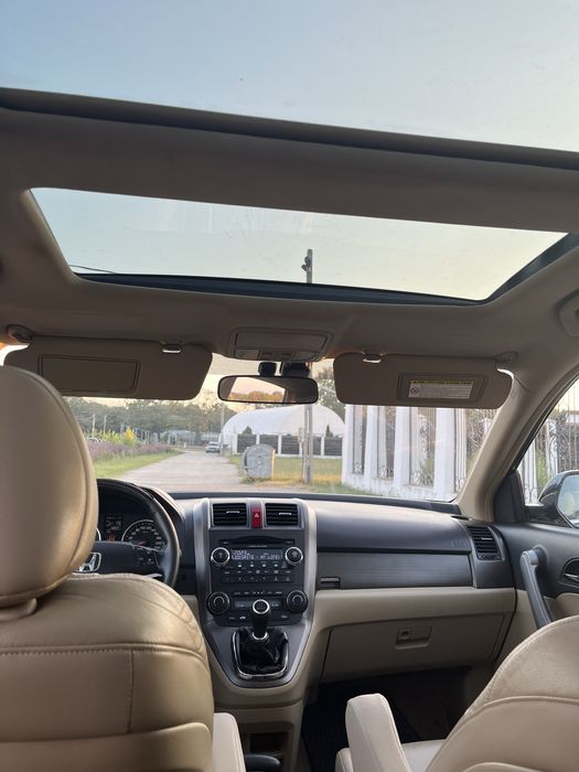 Honda CR-V full