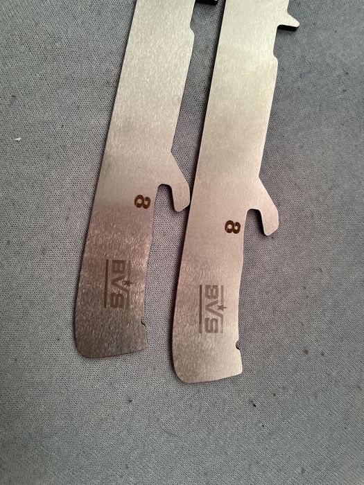 Лезвия BVS для вратарских коньков