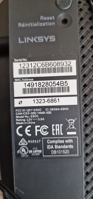 Продавам рутер linksys