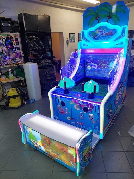 Развлекателни игри,въздушен  хокей,билярд,джага,симулатори,, и др.