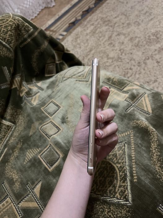 Продаеться айфон 7+ 32гб емкасть 73%