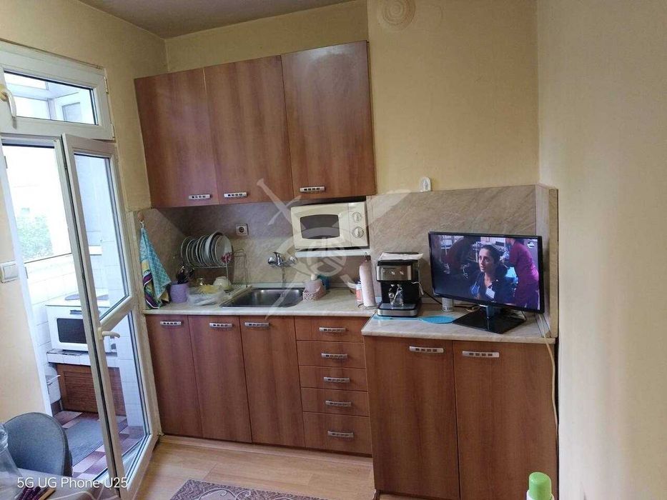 Дава се под наем Тристаен апартамент в Стара Загора, Център - 65 кв.м за 125000 € - Снимка #4