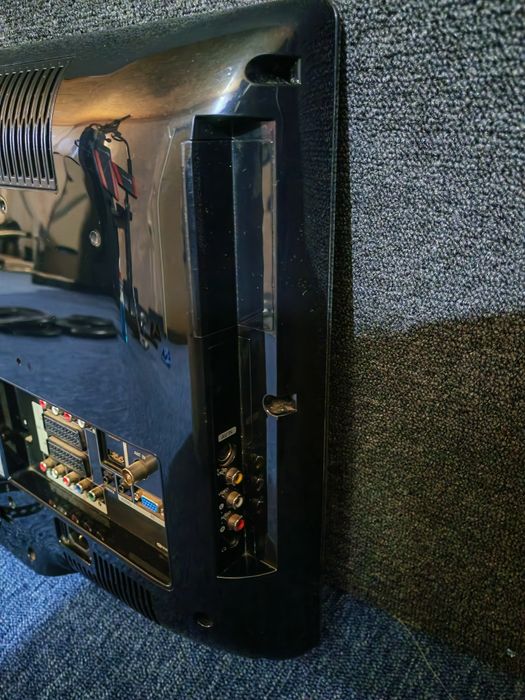 Televizor Samsung  LE23R81B-58,4 cm