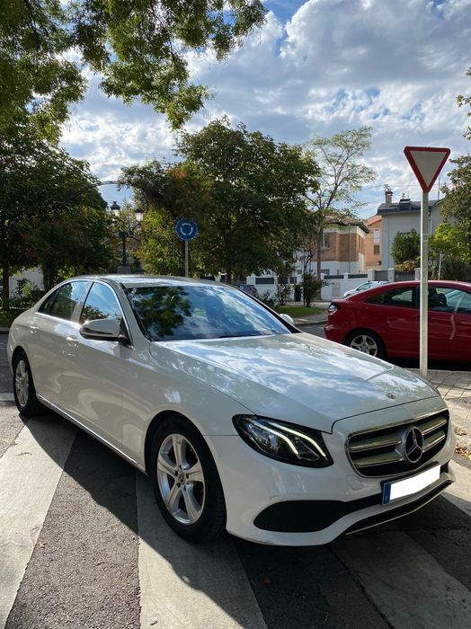 Mercedes E220 an fabricatie 2017