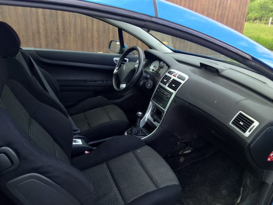 vând Peugeot 307