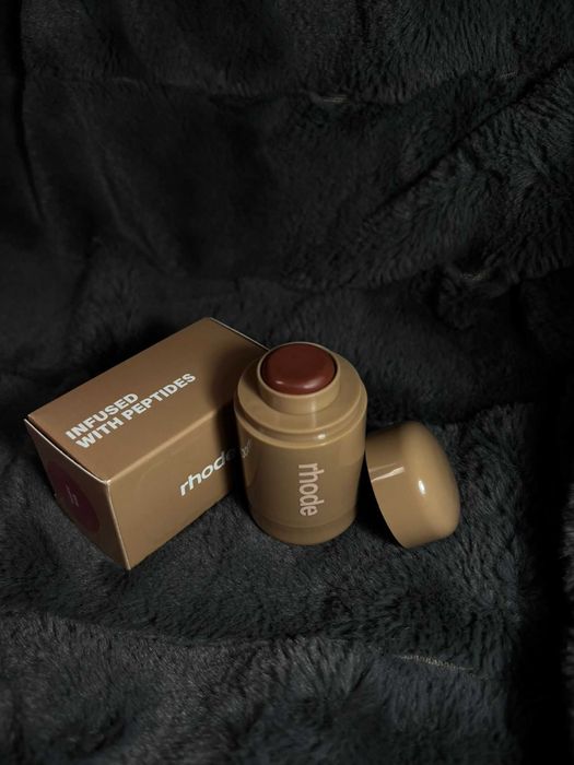 Blush Rhode Pocket Blush – Nuanța Toasted Teddy,Nou