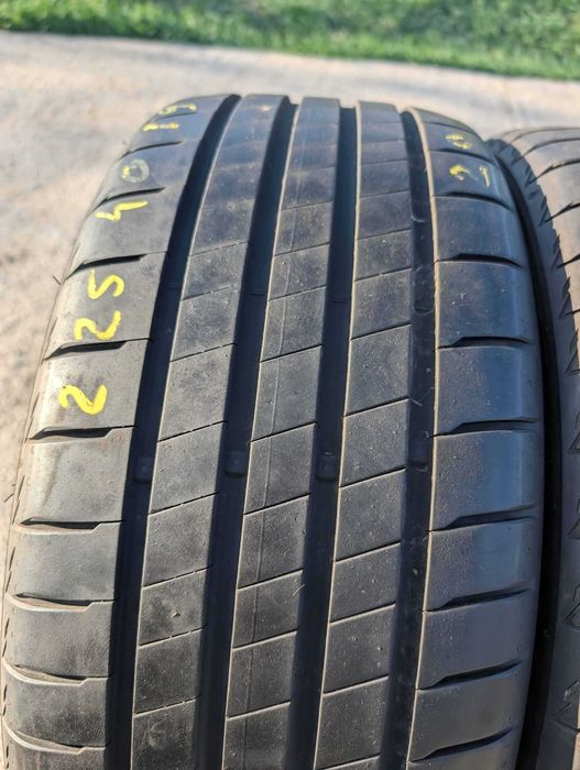 SET 2 Anvelope Vara 225/40 R19 BRIDGESTONE Potenza ras