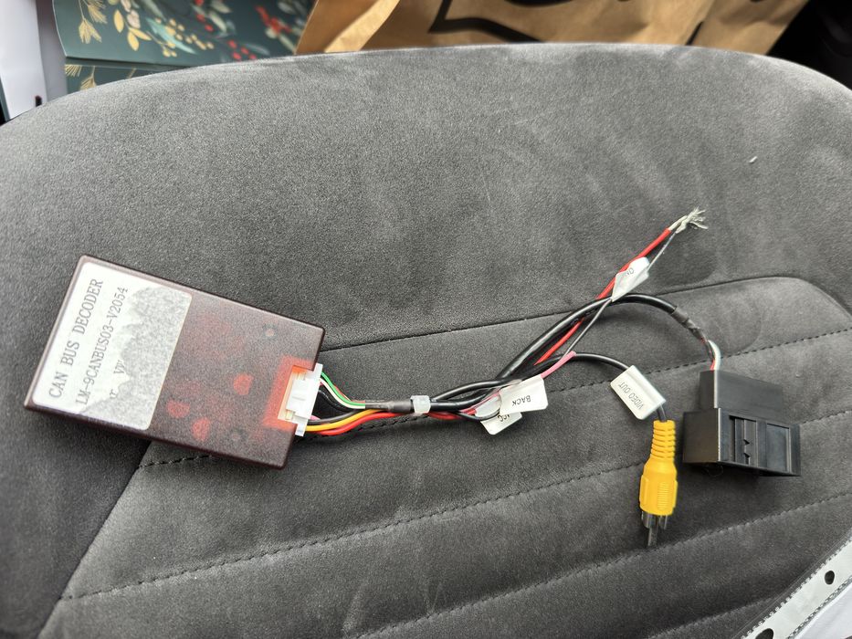 Modul CAN BUS  VAG Decoder auto + cablaj (comenzi volan / multimedia)