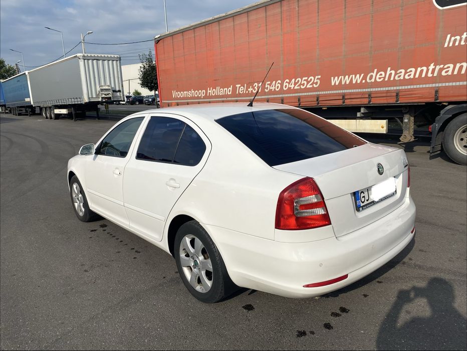 SKODA Octavia 2008 — imagine 3
