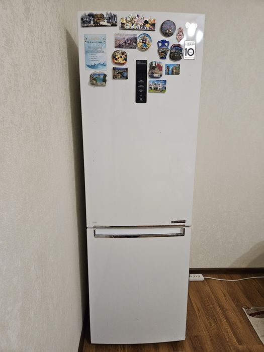 Холодильник LG в отличном состоянии