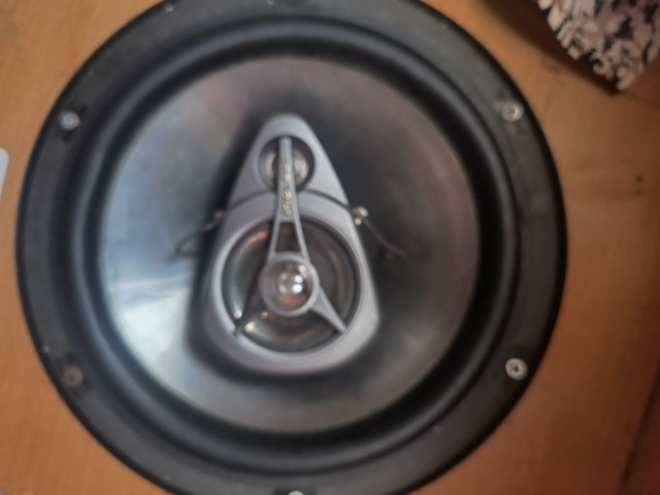 Pioneer  TS-E2090 три лентови говорители