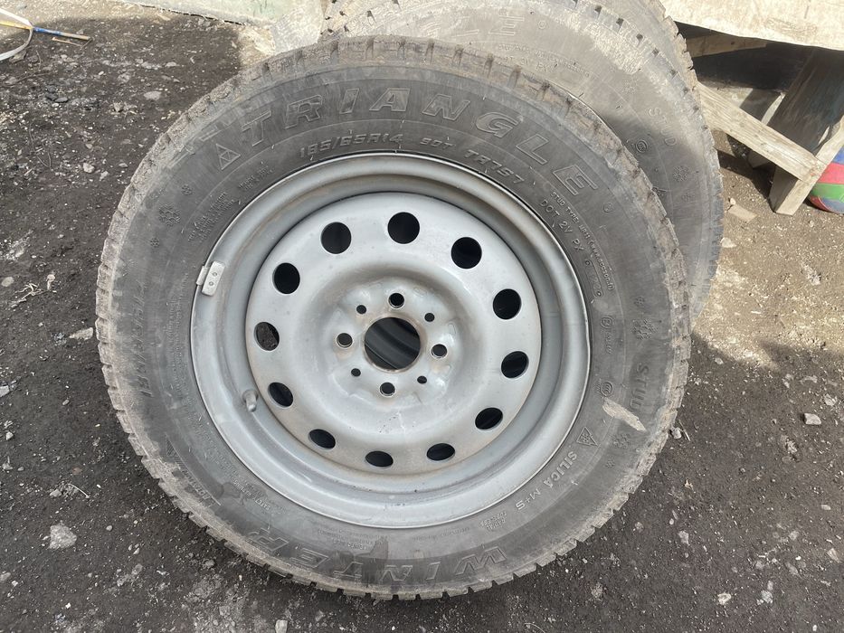 Резина с дисками