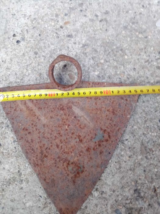 Стара мотика запазена