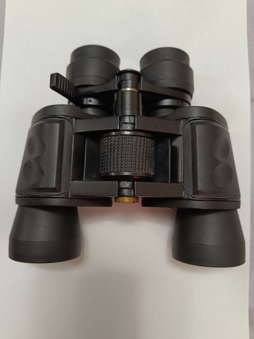 Продам немецкий бинокль 7-21х40