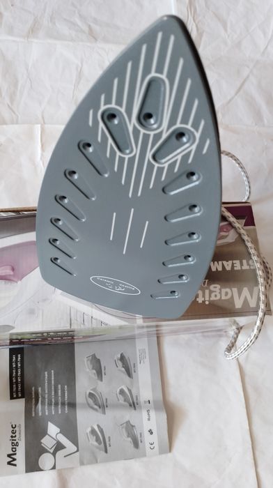 Fier de calcat talpa ceramica  ca Noua Cutie+Manual