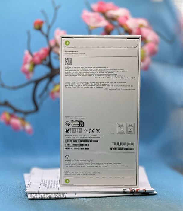 НОВ!!! Apple iPhone 17 Pro Max, 256GB, 5G, Deep Blue + адаптер Apple