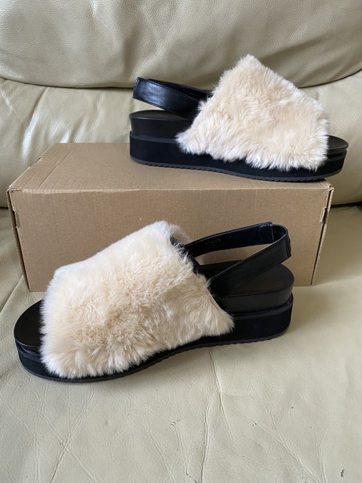 Дизайнерски дамски сандали