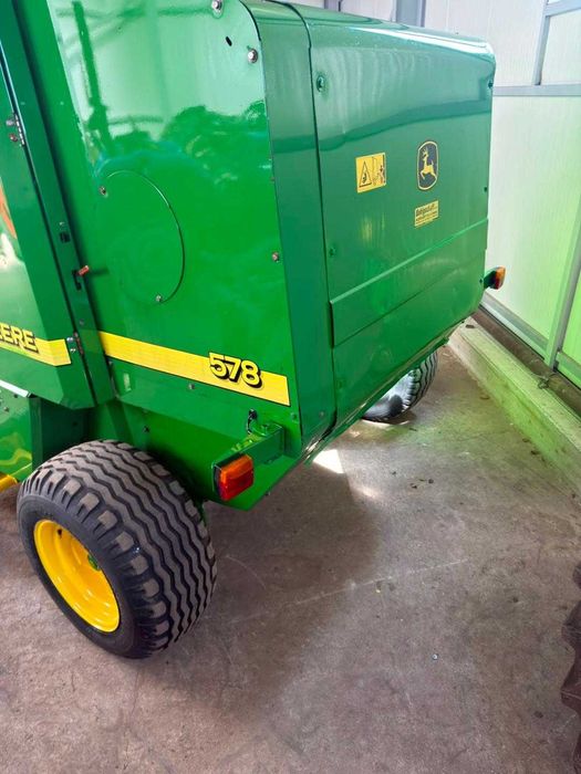 Presa John Deere 578 an 2018 Plasa tocator PICKUP 2m Krone Kr 125 Welger RP  12 Welger RP 320 Welgewr RP 200 Claas Rollant 255 Claas Rollant 250 Vicon