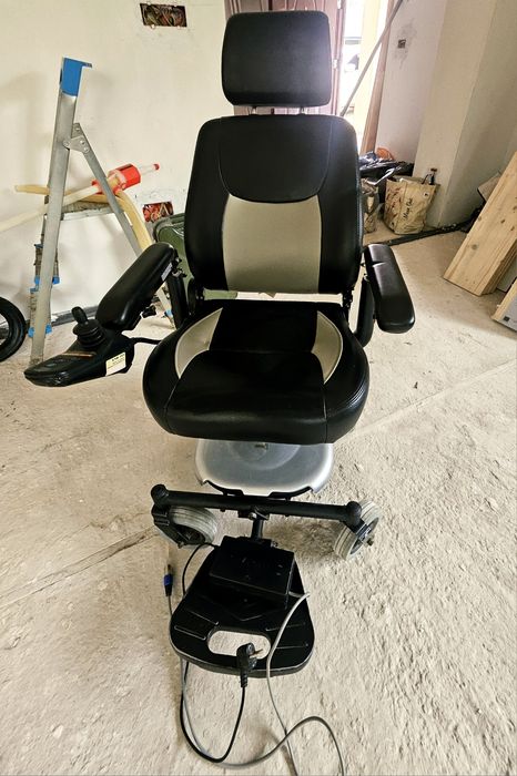 Scaun electric persoana cu handicap