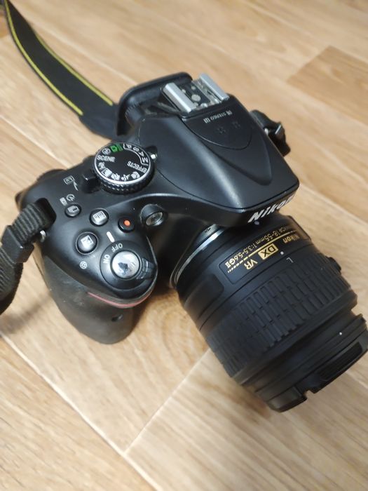 Продам фотоаппарат Nikon D5200