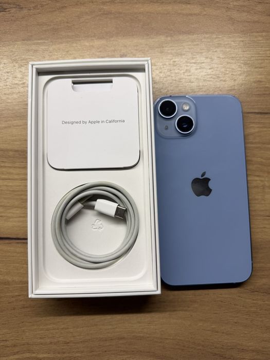 Продавам IPhone 14