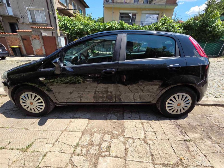 Fiat Punto 1.4 бензин • 78 к.с. • 2005 г.