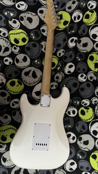 Rockdale электрогитара