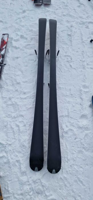 Schiuri  170 cm Head Xenon pentru incepatori/avansati