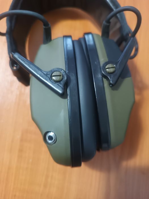 Căști active profesionale