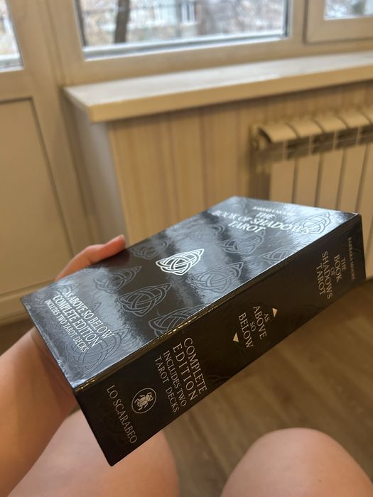 Карты таро Book of shadows Tarot Barbara Moore