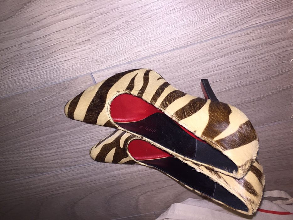 Pantofi piele si blanita ponei, purtati o singura data, mar. 38