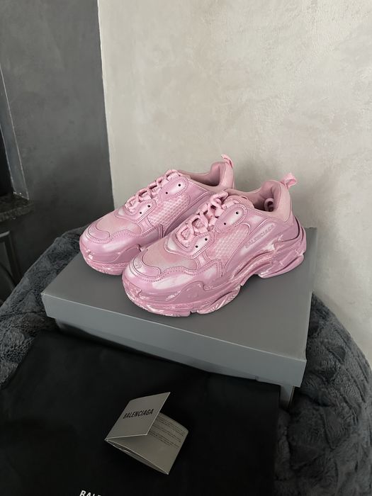 Balenciaga Triple S Faded Pink