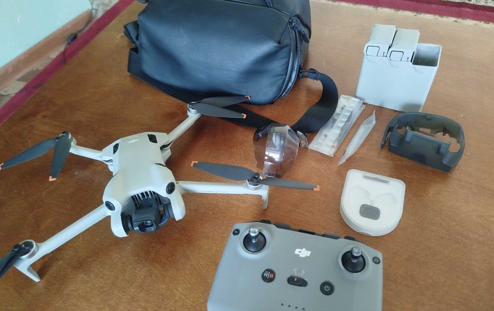 DJI mini 4 pro дрон