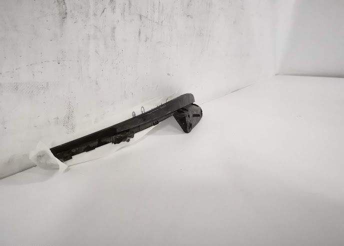 Десен заден калобран / Desен zaden kalobran Оригинален за Land Rover R