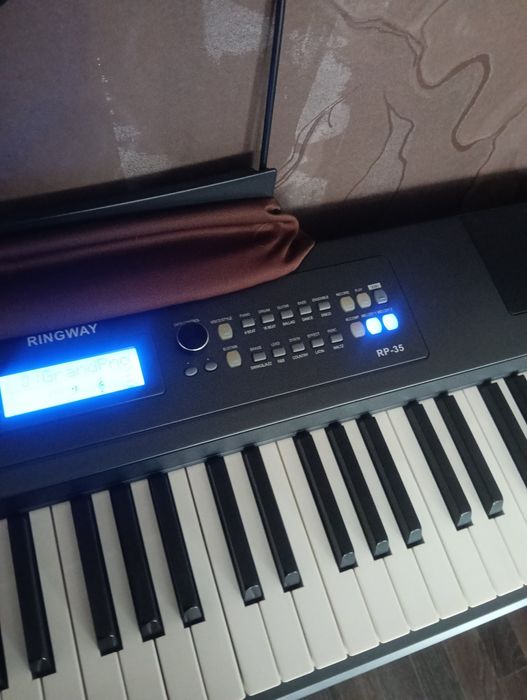 Цифровое пианино