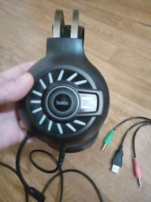 Наушники hoco за бесценок
