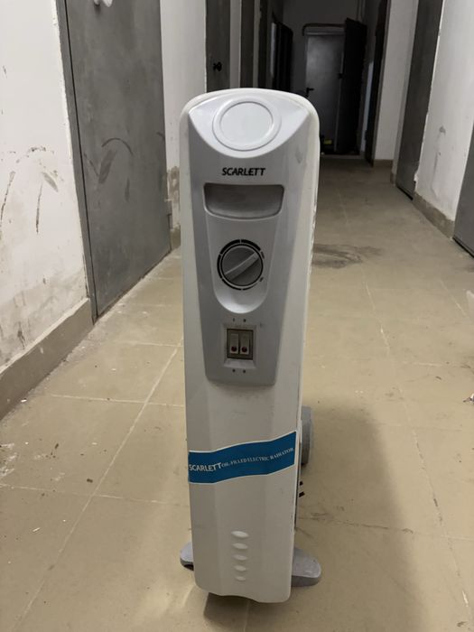 Обогреватель масленый  фирма Scarlett