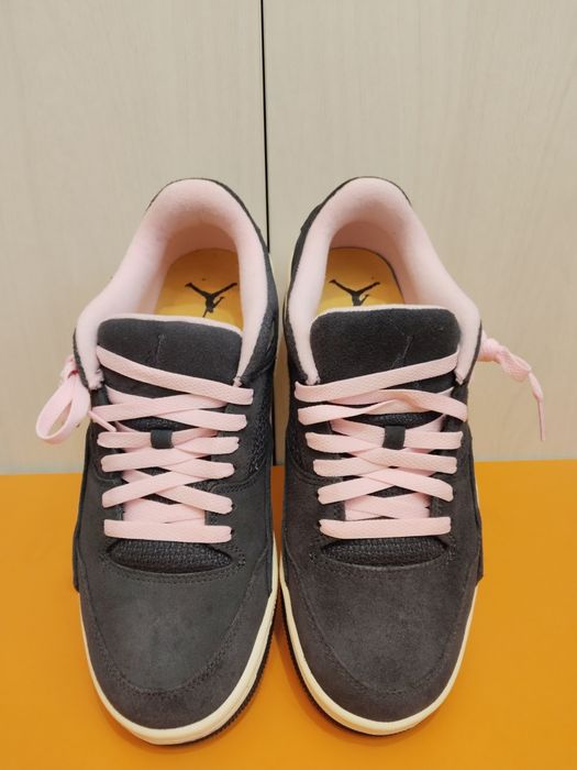 Продам Jordan Flight Court