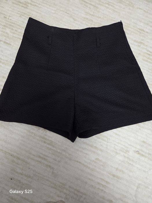 Pantaloni scurți zara,h&m